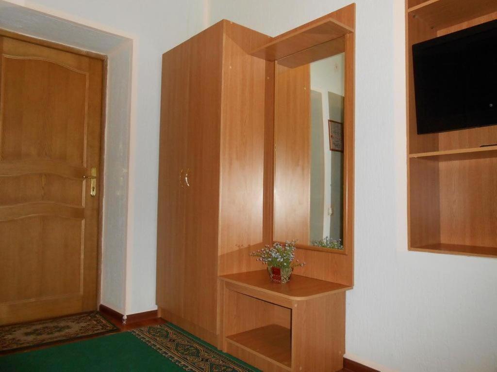 Zhibek Zholy Hotel أستانا الغرفة الصورة