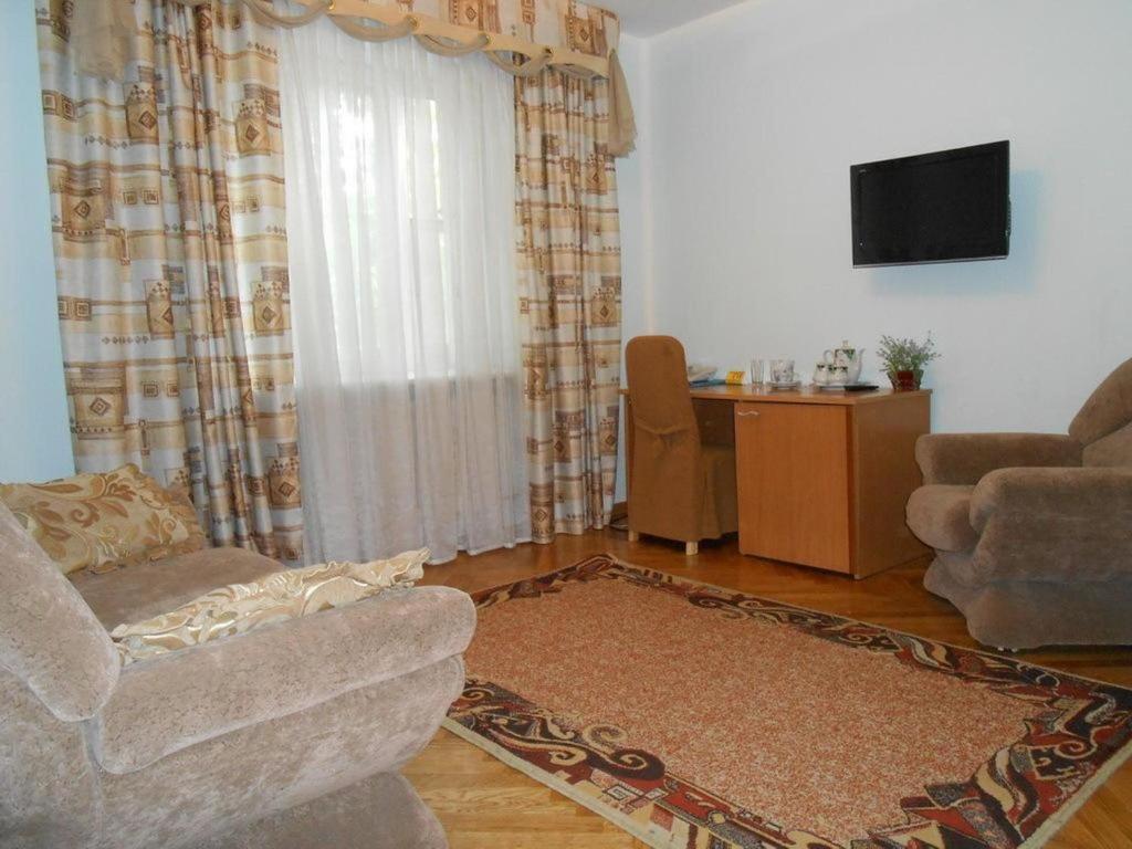 Zhibek Zholy Hotel أستانا الغرفة الصورة